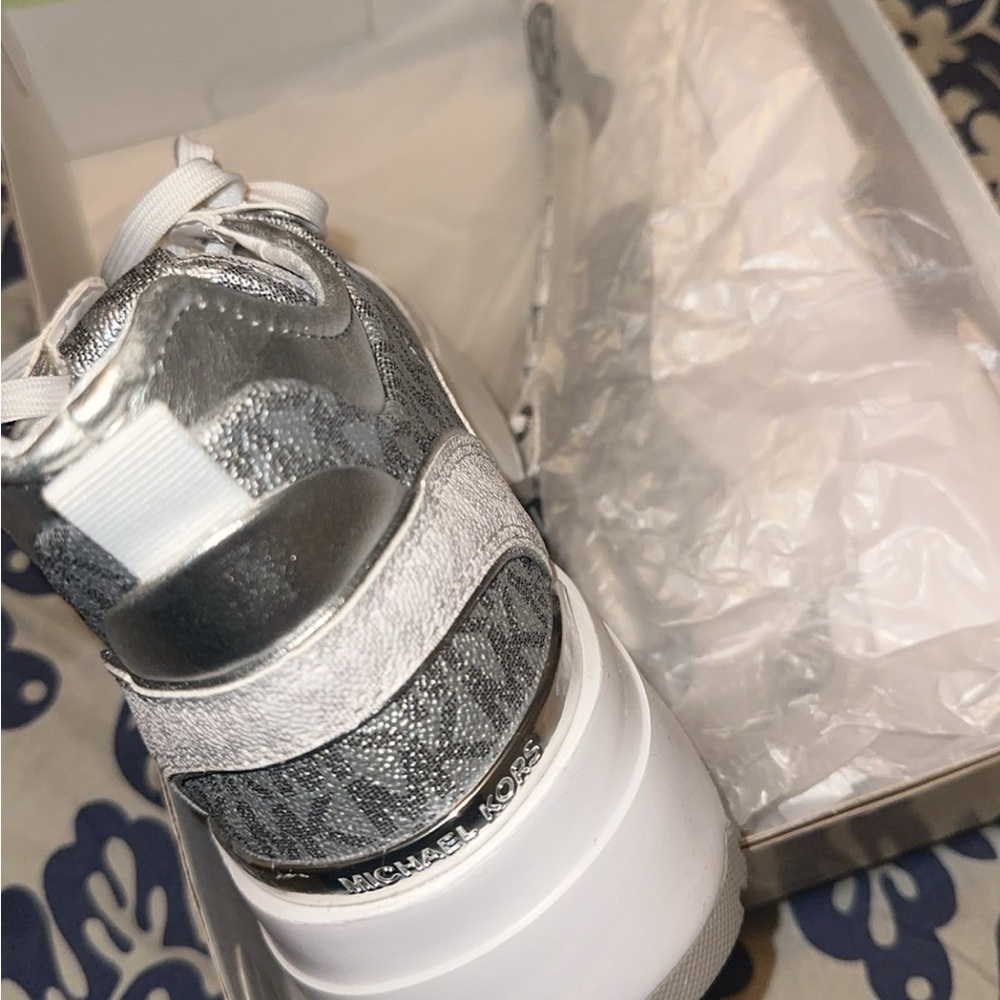 Michael Kors Silver and White Sneakers - Picture 3 of 6